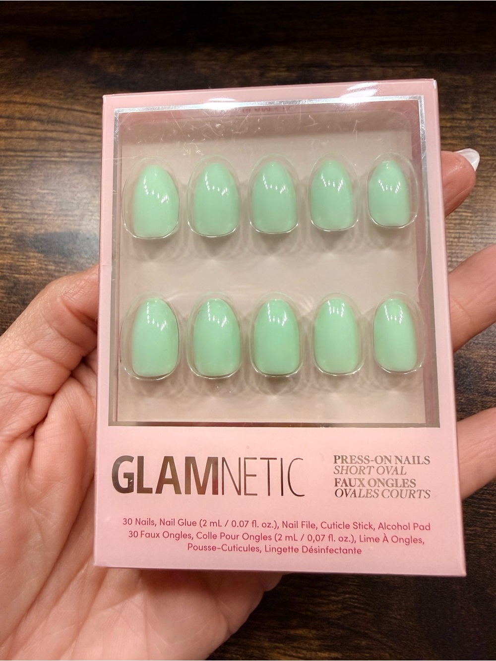 Glamnetic Mint Green Press-On Short Oval Nails